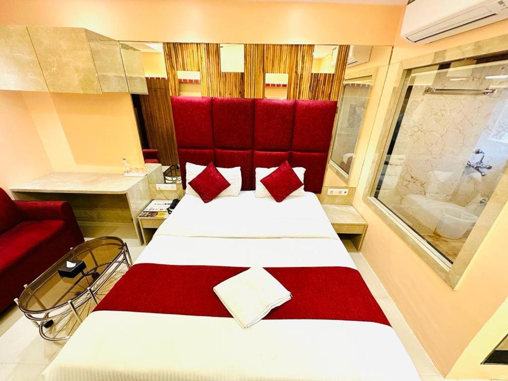 Hotel Vashi Inn ナビムンバイ エクステリア 写真