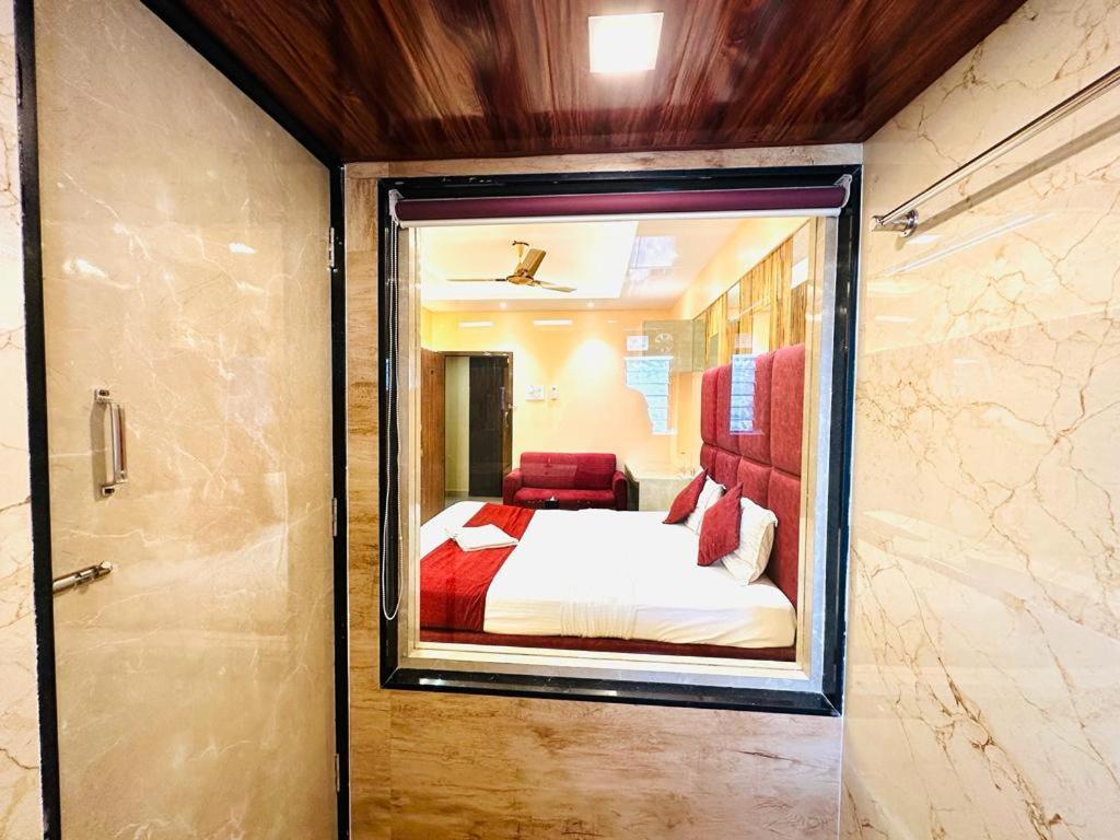 Hotel Vashi Inn ナビムンバイ エクステリア 写真