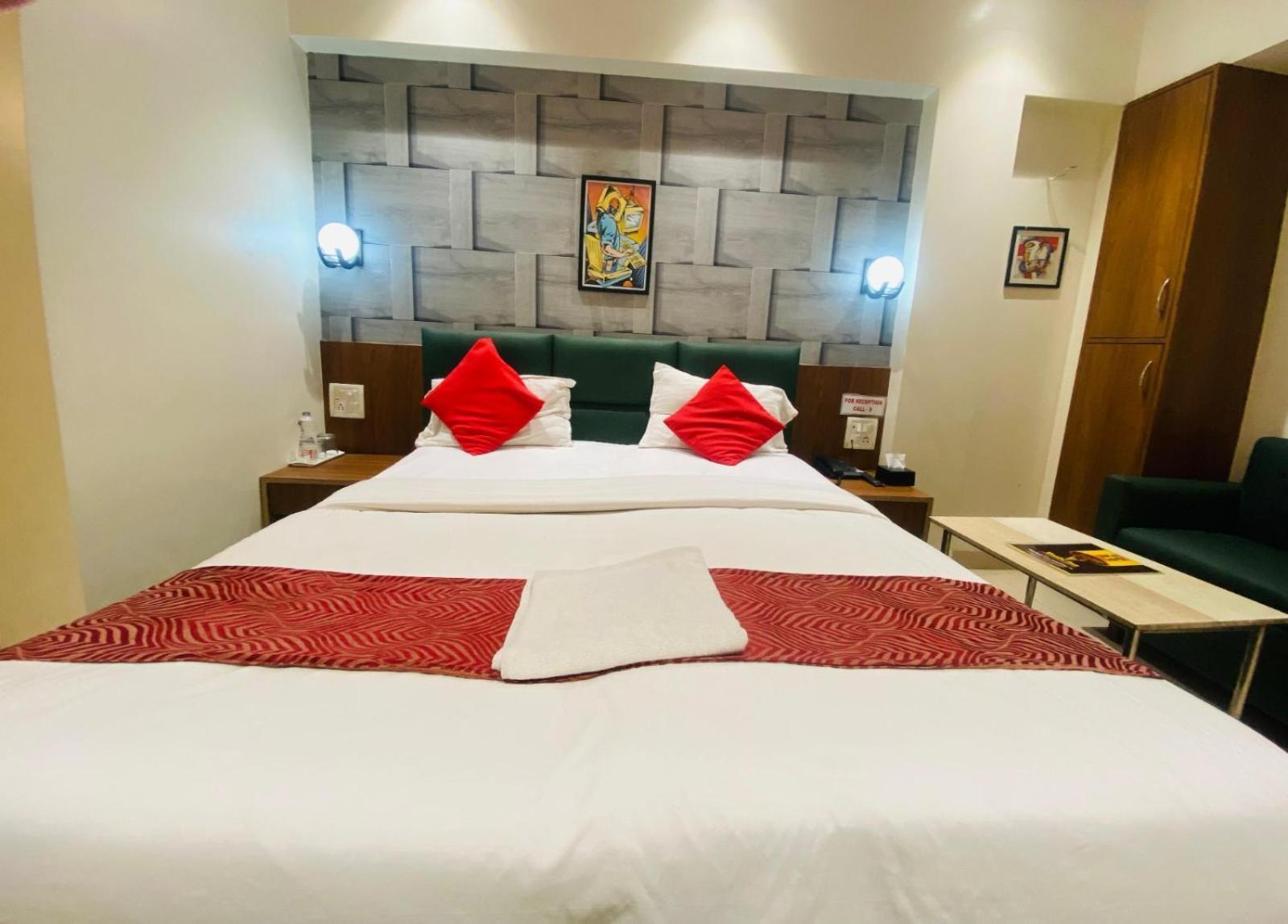 Hotel Vashi Inn ナビムンバイ エクステリア 写真